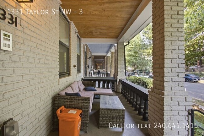 Building Photo - 1331 Taylor St NW
