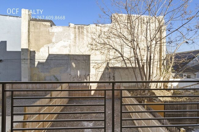 Building Photo - Two Bed Brewerytown Apartment