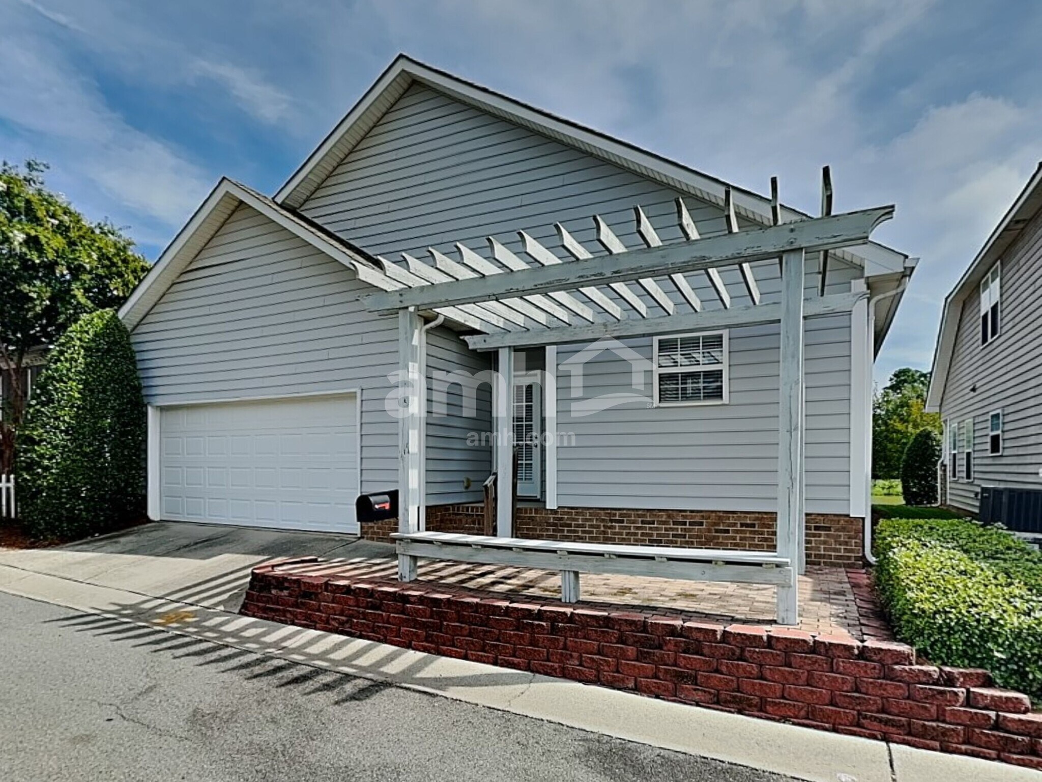 Building Photo - 4307 Sages Ave