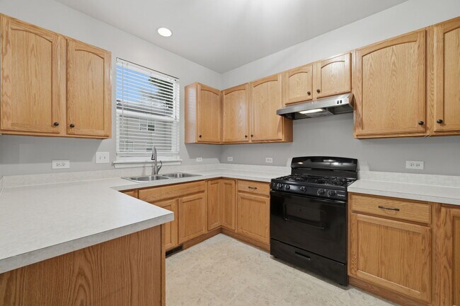 Building Photo - 1464 Cambria Dr