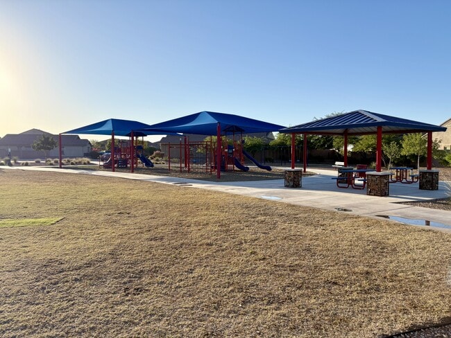 Building Photo - 9383 W Desert Bighorn Trail