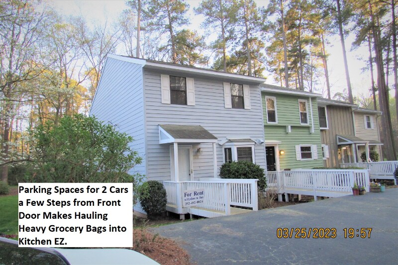 Building Photo - 5738 Forest Lawn Ct