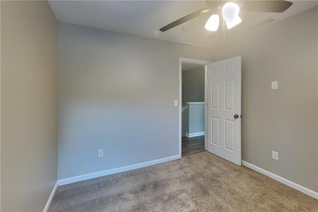 Building Photo - 2701 Winky Bluff