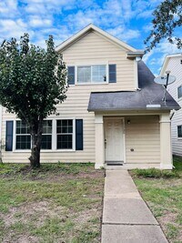 Building Photo - Beautiful House in family friendly community