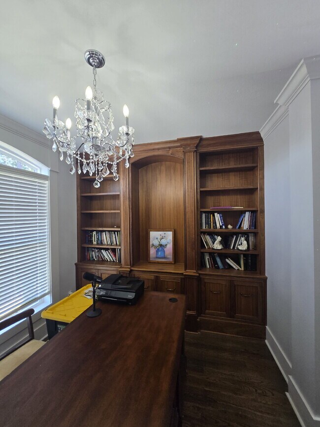 Building Photo - Amazing House In Windstone Available For Prelease