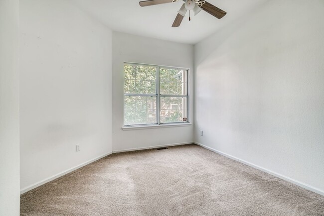 Building Photo - COMING IN MAY!!!   Huge 2BR, 2BTH Townhous...