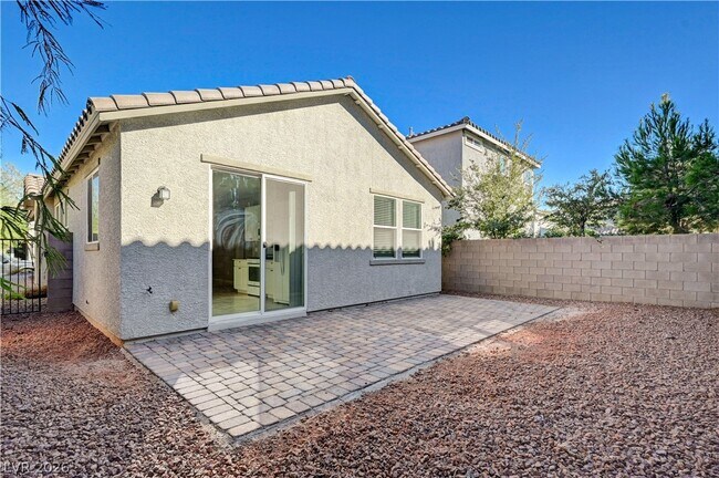 Building Photo - 4275 Tarim St
