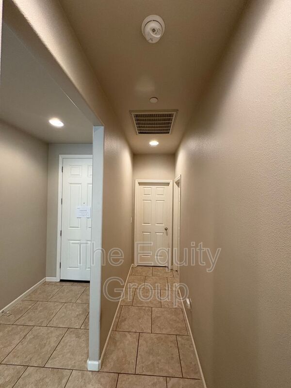 Building Photo - 3630 Griffith Ave