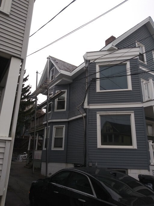 Building Photo - 53 Governor Winthrop Rd