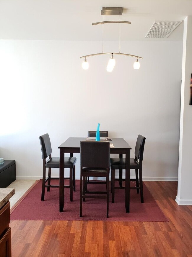 Dining nook off kitchen - 2527 Early Flight Dr