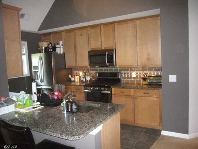 Building Photo - 169 Tarrington Rd