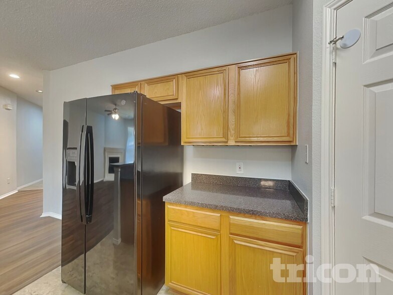 Building Photo - 6313 Downeast Dr