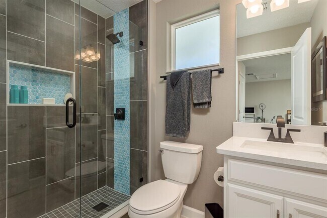 Building Photo - 17026 Shell Bay Dr