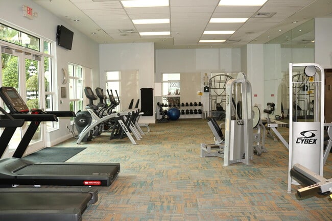 Building Photo - 600 S Dixie Hwy