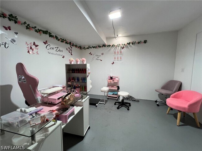 Building Photo - 3767 Golden Gate Blvd E