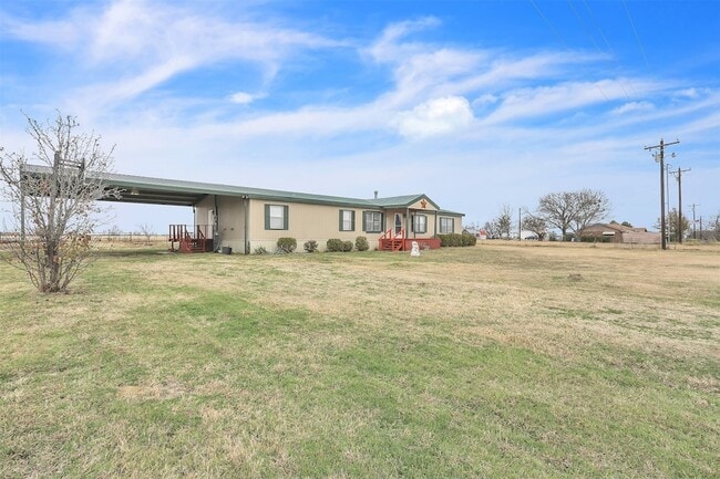 Building Photo - 9596 Co Rd 155