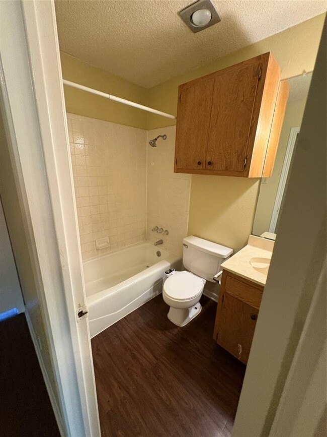 Building Photo - 2309 Pena Cove