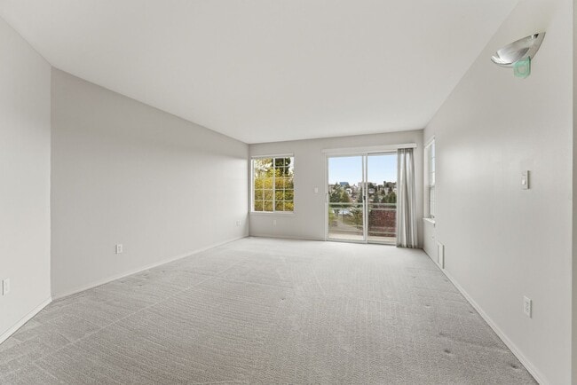 Building Photo - The Entertainer’s Dream