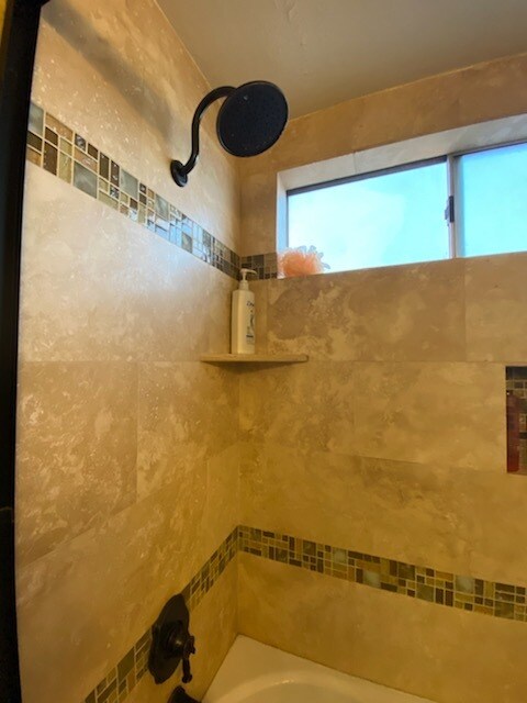 Building Photo - 13601 Valerio St