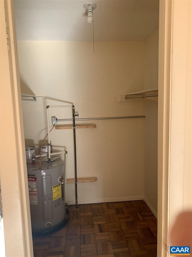 Building Photo - 1215 Wertland St