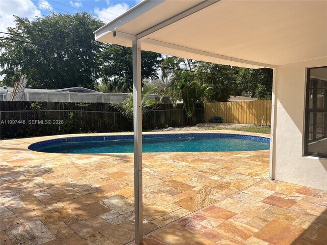 Building Photo - 6370 Atlanta St