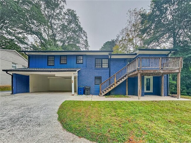 Building Photo - 2722 Hayden Dr