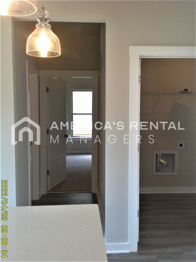 Building Photo - Home for Rent in Meridianville, AL!