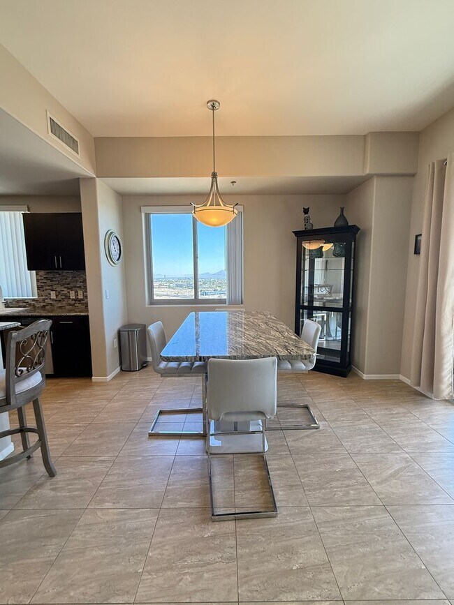 Building Photo - GORGEOUS CORNER UNIT at ONE LAS VEGAS.