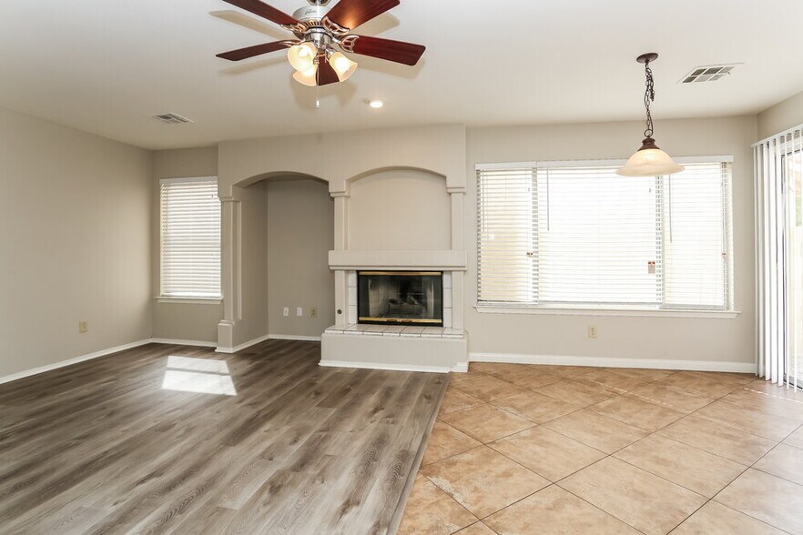 Building Photo - 4943 Monte Del Sol Ln