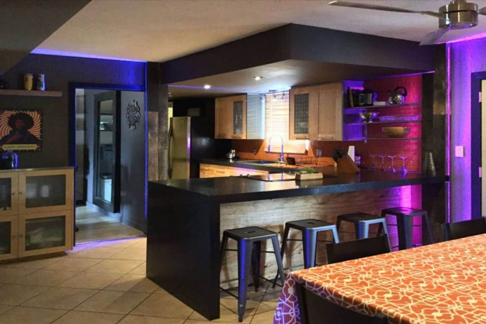 Building Photo - 1220 W Pebble Beach Dr