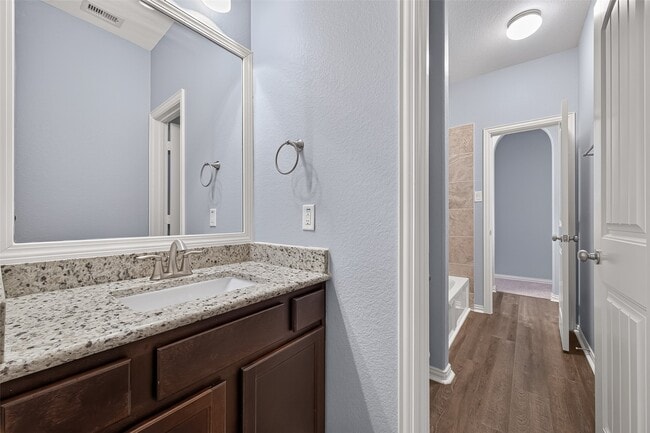 Building Photo - 3822 Cactus Field Ln