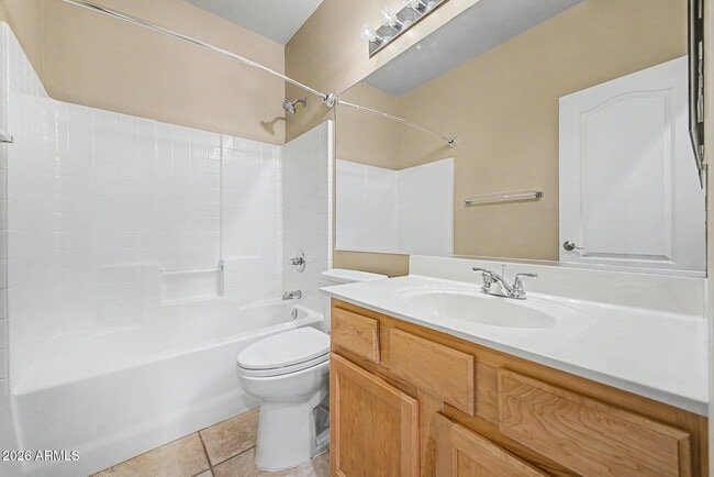 Building Photo - 6932 W Blackhawk Dr