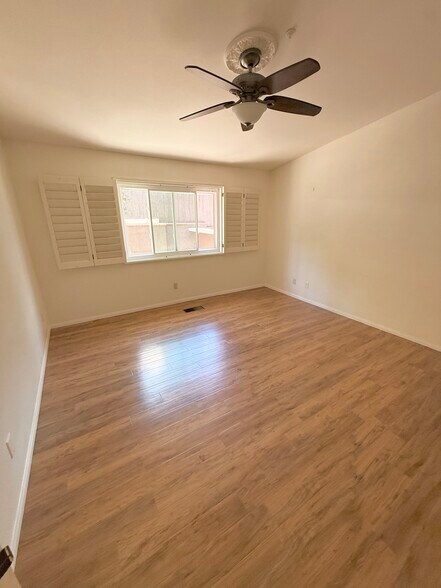 Building Photo - 709 Bozanich Cir