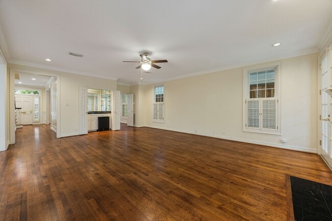 Building Photo - 3216 Rice Boulevard