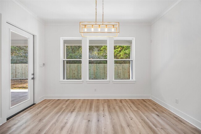 Building Photo - 18211 Polo Meadow Dr