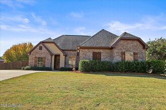 Building Photo - 3 Bed/2 Bath Home in North Place Reserves in Madison