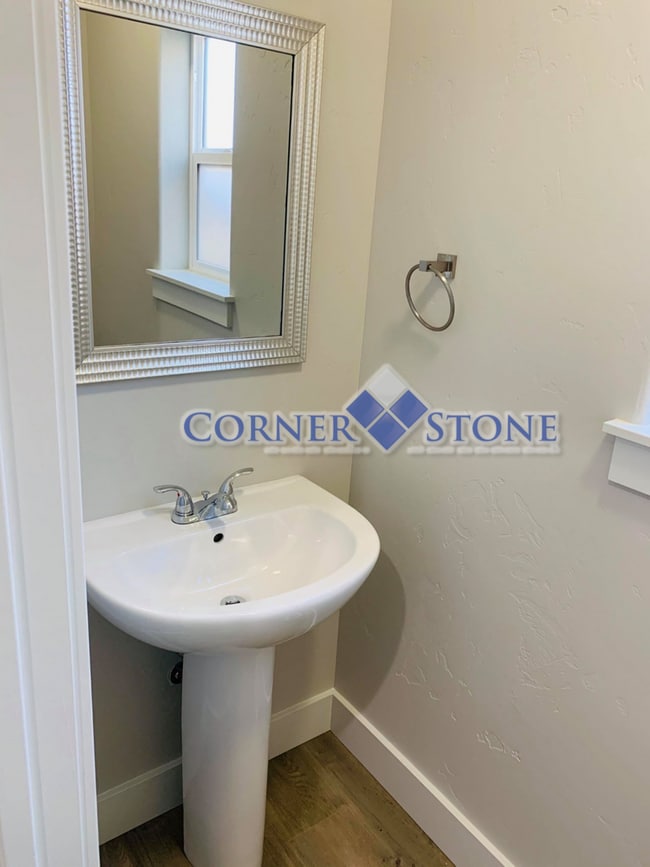 Building Photo - Pet Friendly Home in Boise!!