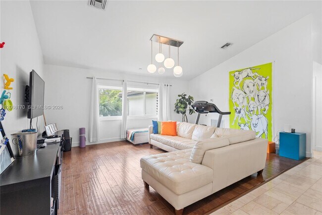 Building Photo - 9717 SW 111th Terrace