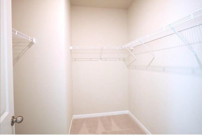 Building Photo - 4373 Valtek Ct