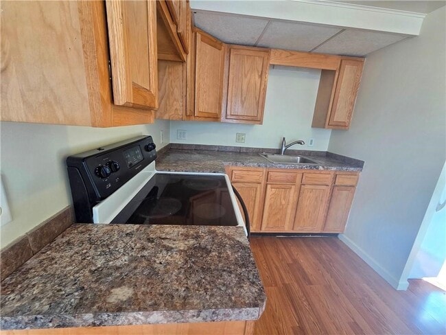 Building Photo - 235 B Allen St