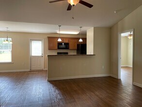 Building Photo - AVAILABLE SOON! Don't miss this Beautiful 3BR/2BA home in St. John's Ridge!