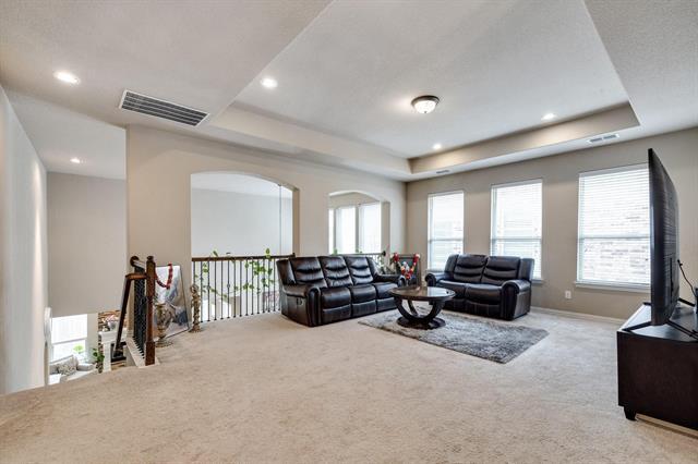 Building Photo - 7148 Chelsea Dr