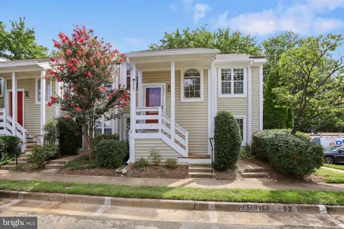 Building Photo - 2867 Yarling Ct