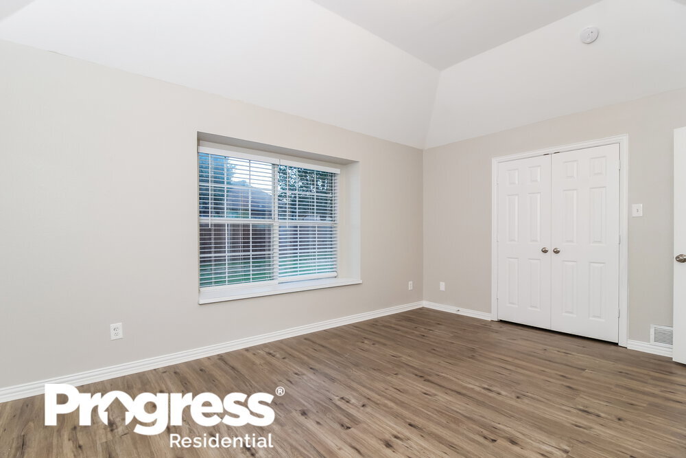 Building Photo - 2505 Coffey Dr