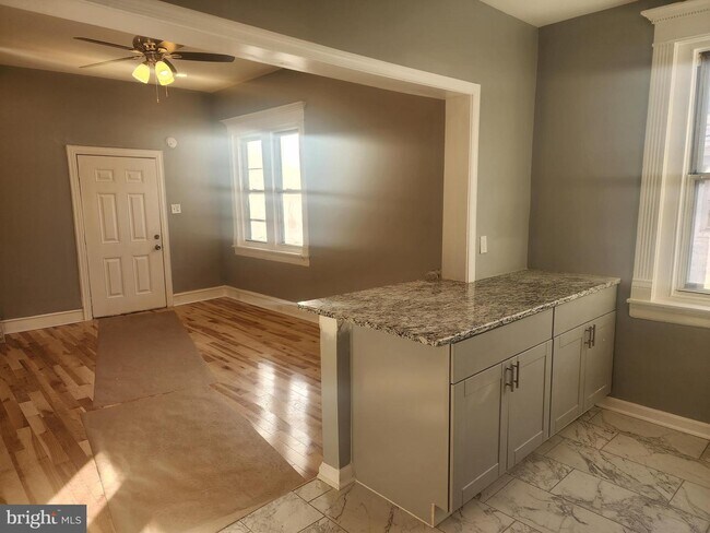 Building Photo - 2807 W Allegheny Ave