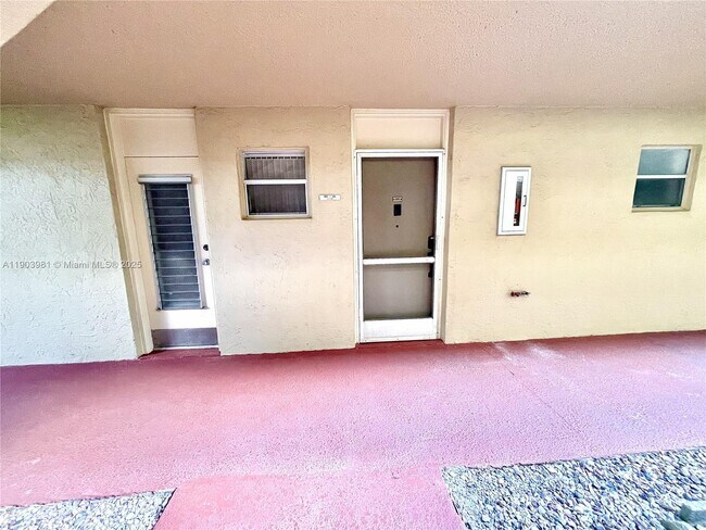 Building Photo - 403 NW 68th Ave