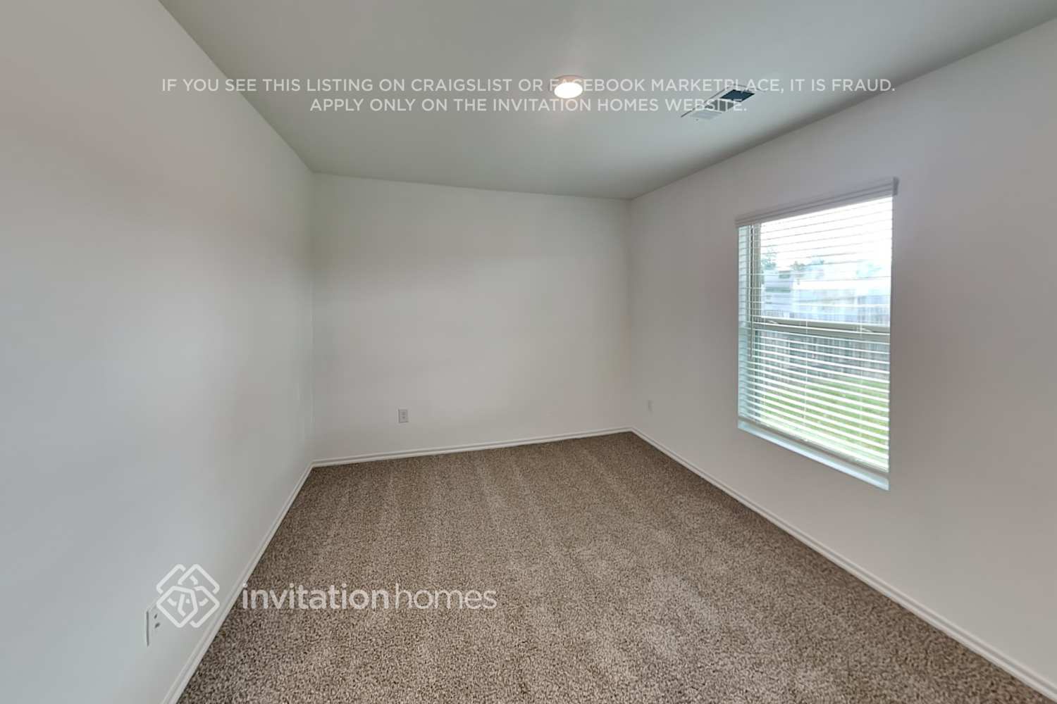 Building Photo - 18727 Faustina Way