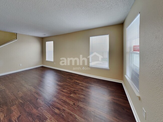 Building Photo - 1783 Blue Lake Dr