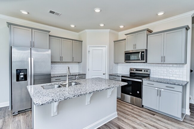 Building Photo - 412 Yellow Fox Rd