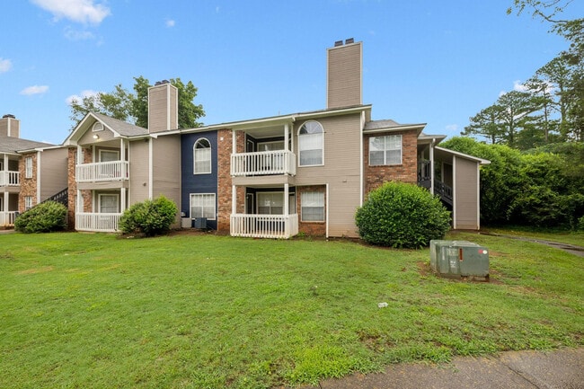 Building Photo - 3784 University Dr NW